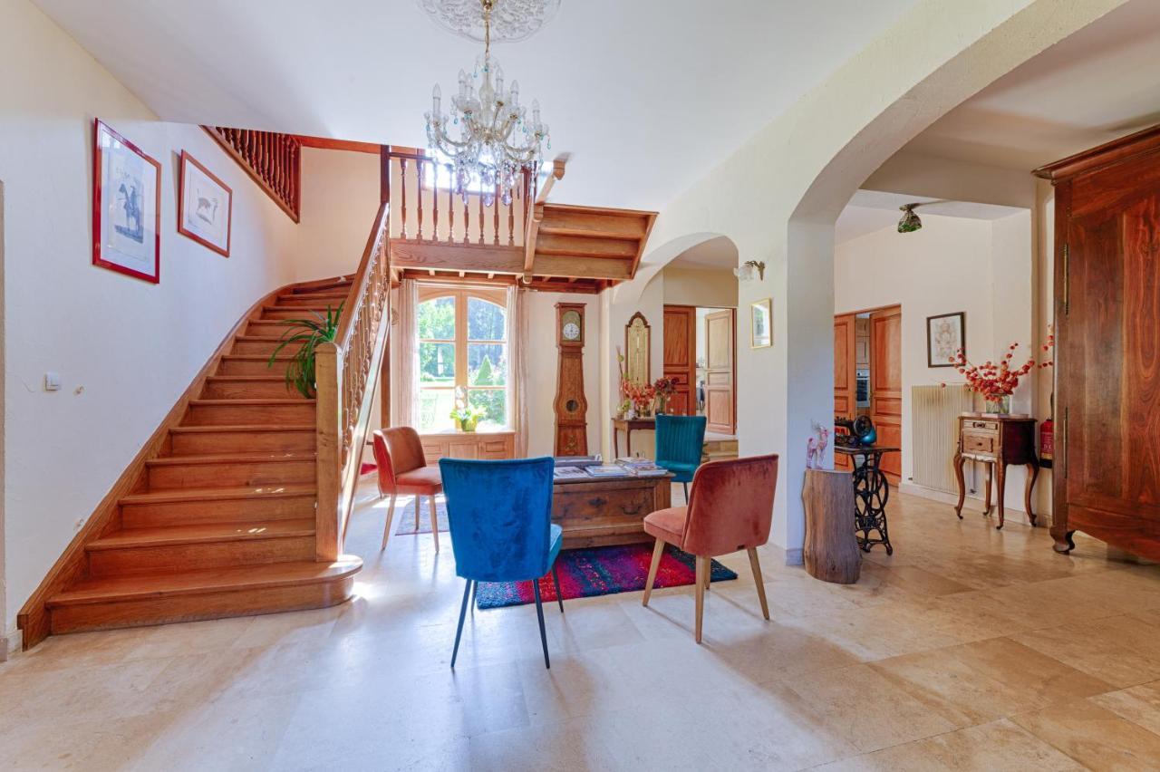 Domaine De La Tour Bed & Breakfast Saint-Pierre-Canivet Bagian luar foto