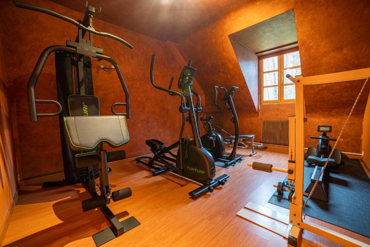 Domaine De La Tour Bed & Breakfast Saint-Pierre-Canivet Bagian luar foto